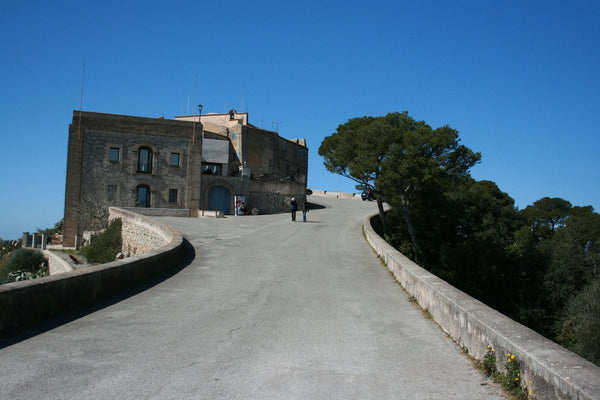 Los Dos Monasterios