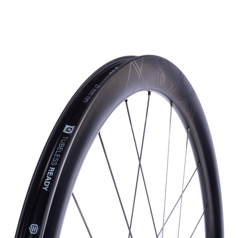 ERE Genus II CL45-R Disc Carbon Wheelset